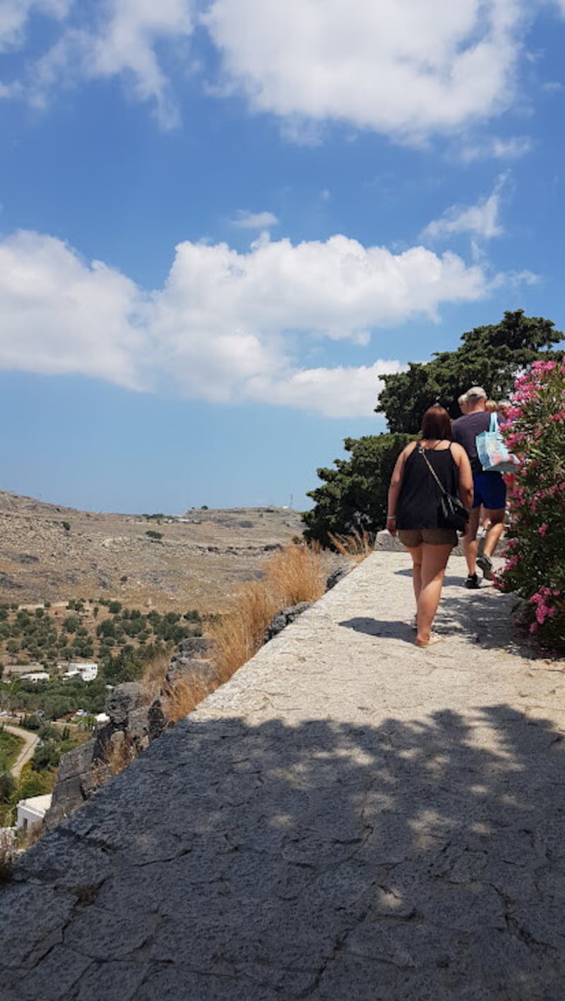 On the hillside path to the acropolis