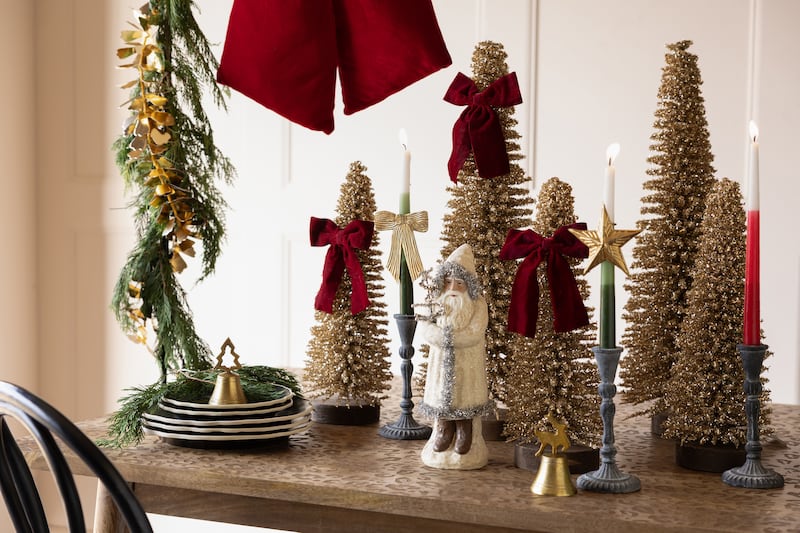 10 ways to delight with shimmery decos and festive touches