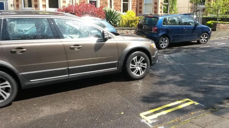 The contentious double yellow lines on Leigh Road in Bristol Picture by: Claire Hayhurst/PA 