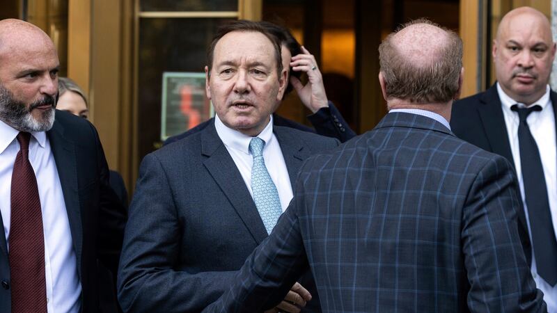 Anthony Rapp testified that Spacey had invited him to a party at his apartment when both actors were starring on Broadway in 1986.