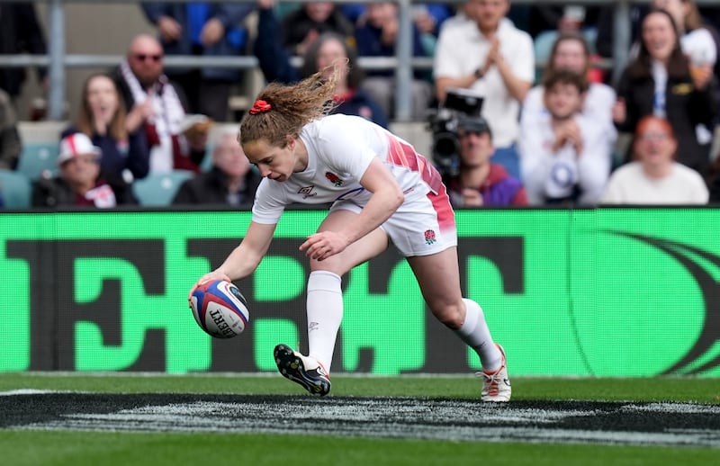 Abby Dow scored England’s opening try at Twickenham