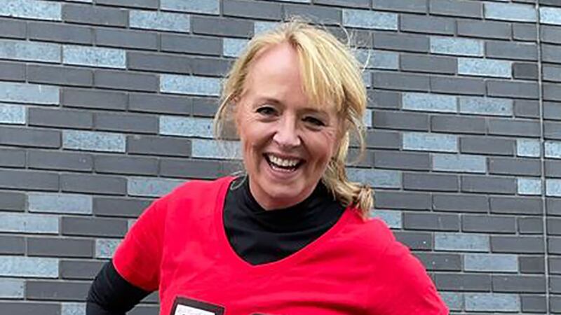 Celebrities have sent messages of support for Coronation Street actress Sally Ann Matthews who completed her 50th 5k run for charity.