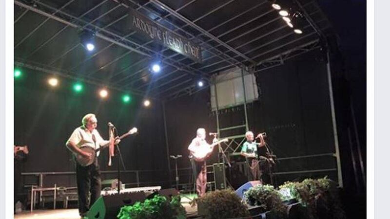 The Wolfe Tones have hit back at criticism of a pro-IRA chant in one of their songs at the Ardoyne Fleadh on Sunday 