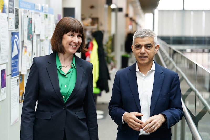 Mayor of London Sadiq Khan with Shadow Chancellor Rachel Reeves during a visit to the Francis Crick Institute in London