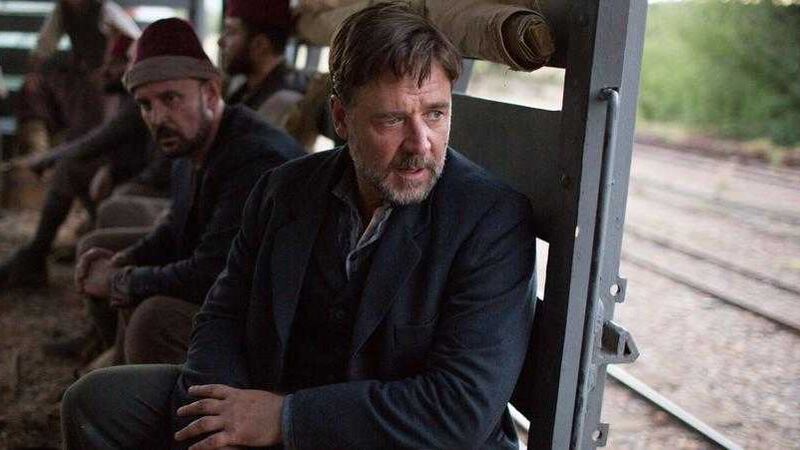 Russell Crowe has a sit down to rest his achy body 
