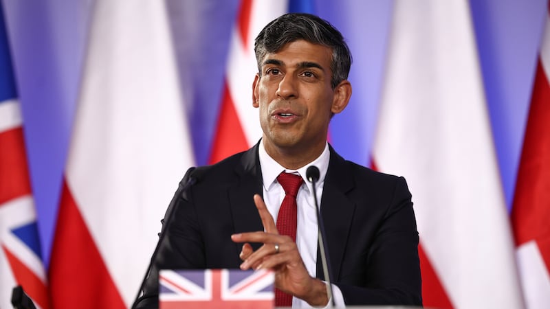 Rishi Sunak ‘not interested’ in accepting asylum seekers back from the Republic