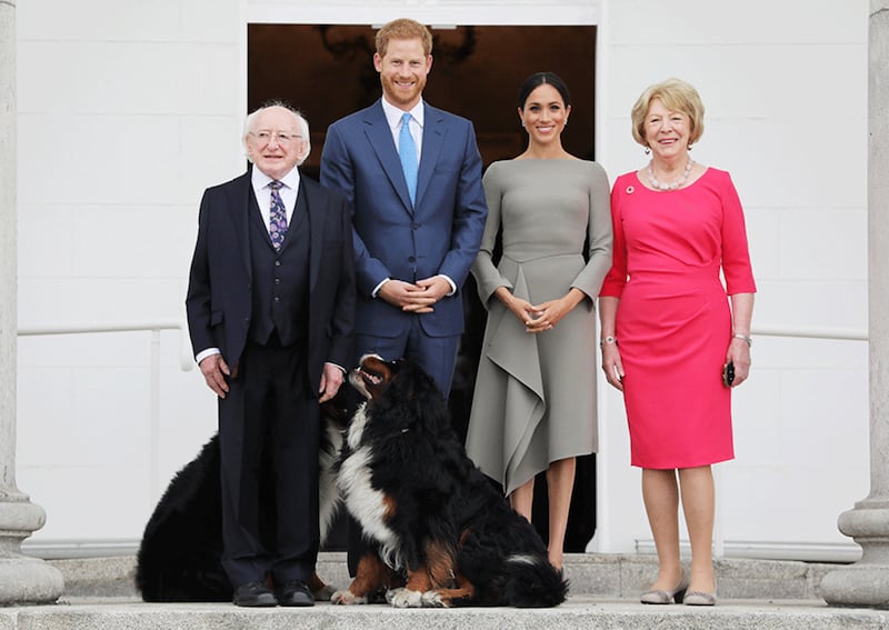&nbsp;Prince Harry and Meghan Markle with President Michael D Higgins and Sabina Higgins, plus their Bernese Mountain dogs Brod and Sioda. Picture by&nbsp;Julien Behal, PA Wire