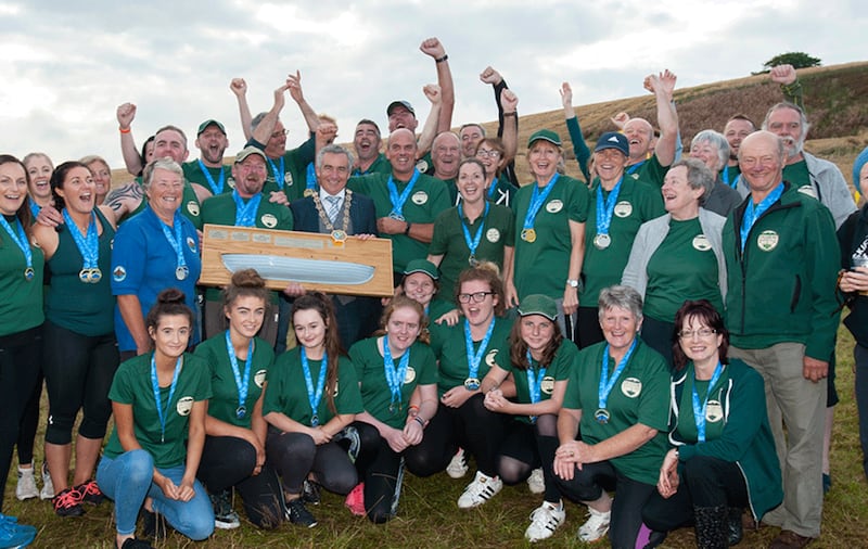 &nbsp;Dundrum Coastal Rowing club with their Skiffie festival prize. Picture from Newry, Mourne and Down District Council