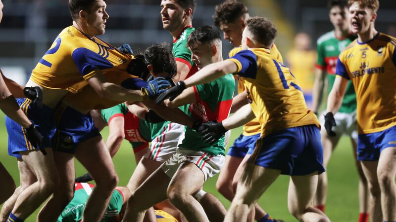 Ryan McGahern (top. centre) battles for the ball as Gowna go toe-to-toe with Enniskillen Gaels