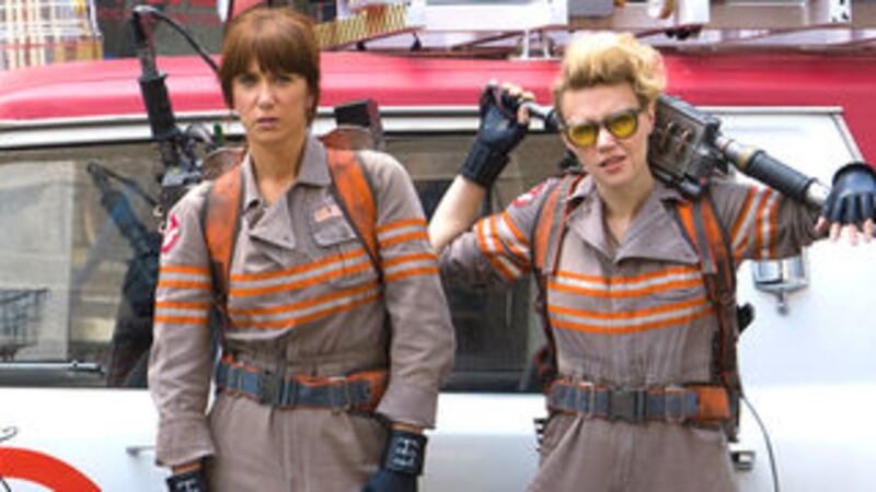 Kristen Wiig stars in the 2016 reboot of Ghostbusters on Channel 4 at 10pm&nbsp;