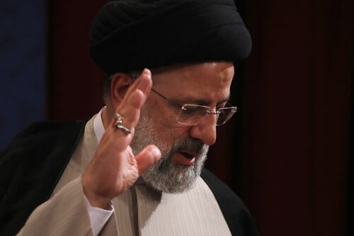 Iranian President and foreign minister found dead at helicopter crash site