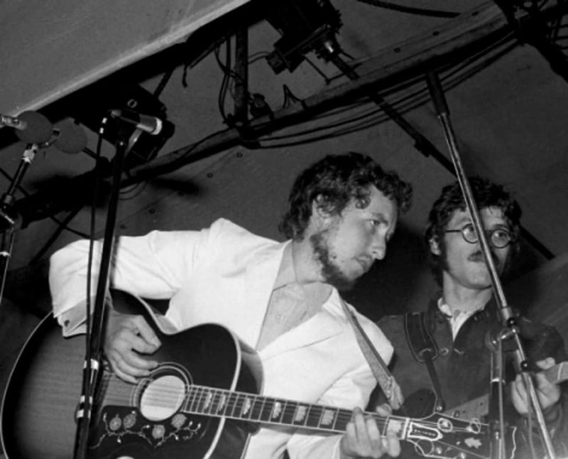 Bob Dylan playing on the Isle of Wight