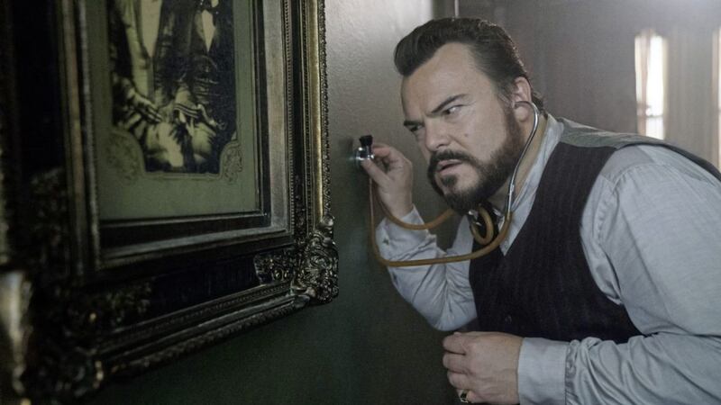 Jack Black in The House With A Clock In Its Walls 