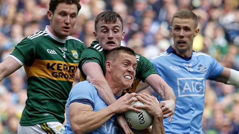 Dublin&#39;s Con Callaghan and Kerry&#39;s Tom O&#39;Sullivan in action during the GAA Football All-Ireland Senior Championship between Dublin and Kerry at Croke Park Dublin 09-01-2019. Pic Philp Walsh 