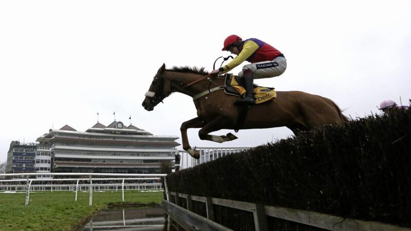 Native River can claim the Gold Cup for trainer Colin Tizzard at Cheltenham this afternoon 