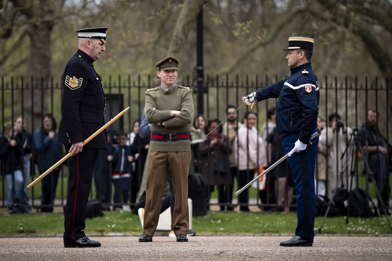 Personnel from the Gendarmerie’s Garde Republicaine and the British Army’s Scots Guards