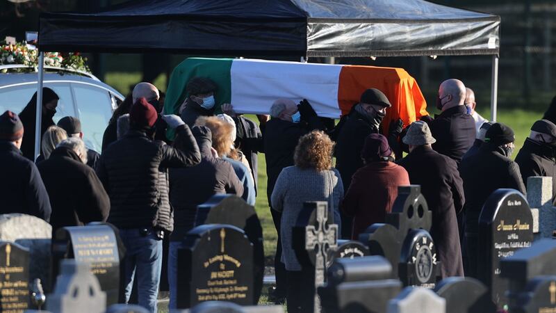 The coffin of former Real IRA leader Michael McKevittt is carried to the graveyard in Blackrock, Co Louth. Picture by Liam McBurney/PA Wire&nbsp;
