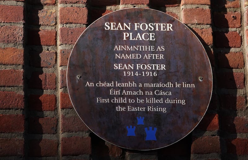Plaque in memory of Sean Foster unveiled in Dublin