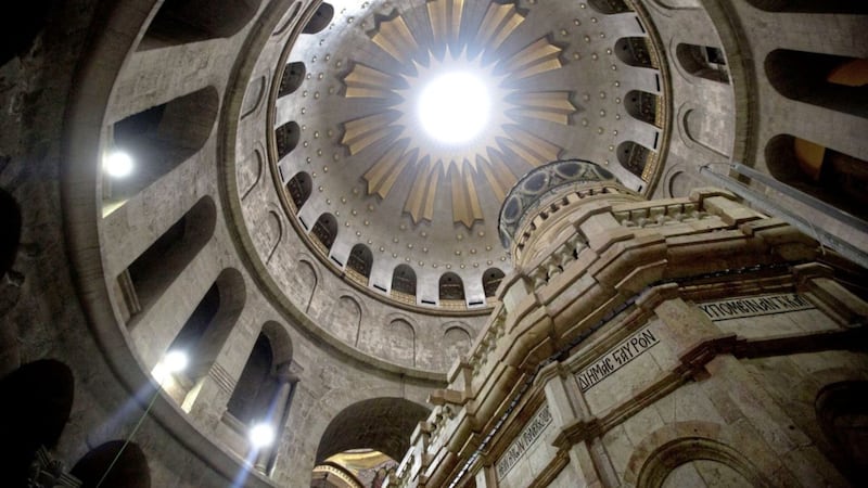 The empty tomb where Jesus was buried after dying on the cross is evidence that points to the resurrection, argues Dr William Lane Craig. Restoration of the shrine enclosing the site of the tomb, around which the Church of the Holy Sepulchre in Jerusalem was built, was completed this month. 