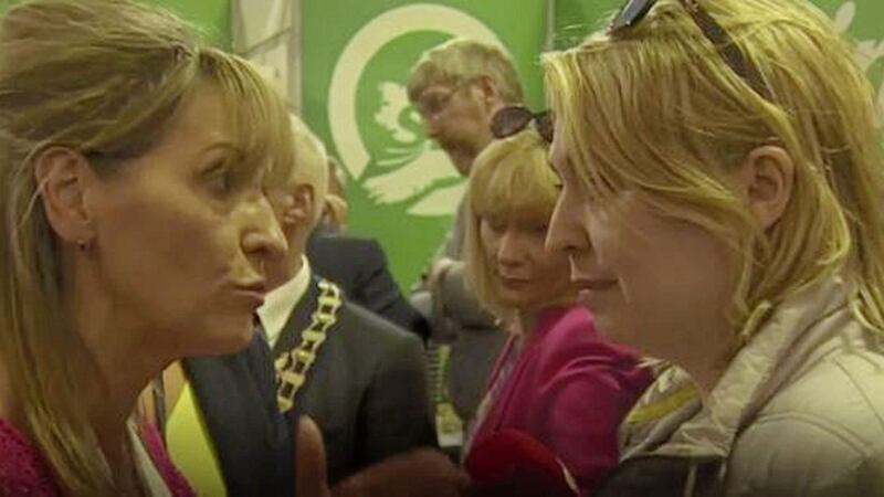 Sinn F&eacute;in&#39;s Martina Anderson and Secretary of State Karen Bradley have a heated discussion about Brexit 