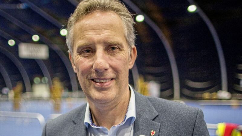 DUP MP Ian Paisley sang Neil Diamond in Manchester