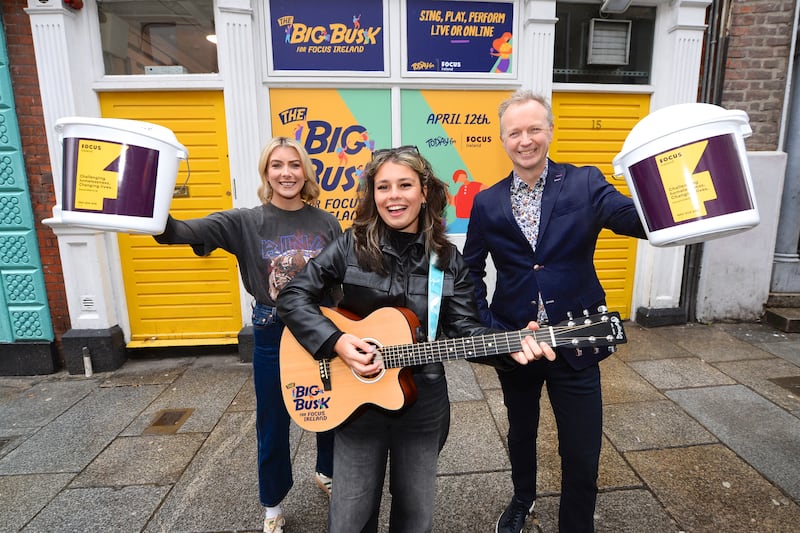 Today FM presenters Matt Cooper and Louise Cantillon with busker Saibh Skelly