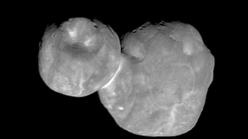 Photos from the New Horizons spacecraft offer a new perspective on the small cosmic body four billion miles away.
