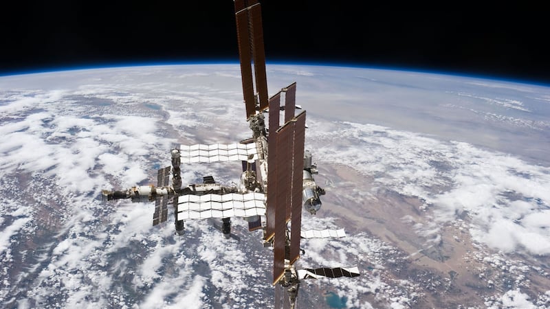 The crew on the International Space Station is on a photography mission.