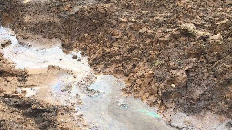 NI Water and the Environment Agency have confirmed that an oil spill occurred at the Woodburn Forest site at the weekend. 