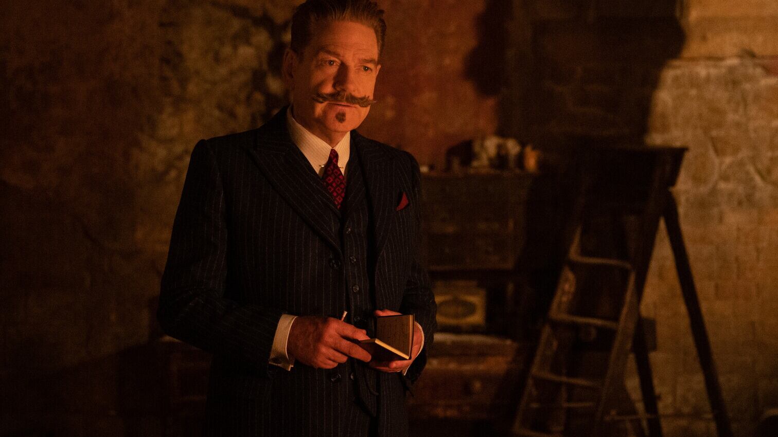 Kenneth Branagh as Hercule Poirot in 20th Century Studios’ A HAUNTING IN VENICE. Photo by Rob Youngson. © 2023 20th Century Studios. All Rights Reserved.
