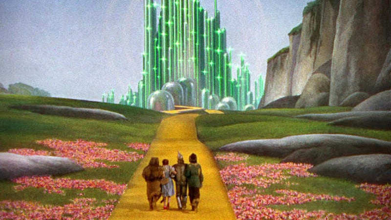A scene from the 1939 MGM film The Wizard of Oz, based on L Frank Baum&#39;s book, which starred Judy Garland as DOrothy 