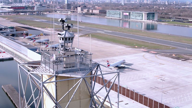 A 50-metre tall digital control tower has been built at London City Airport.