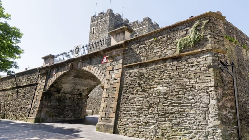 Derry&#39;s Walls are owned by the Honourable the Irish Society.  