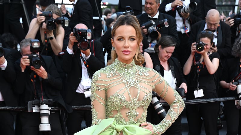 Kate Beckinsale has posted a photo of herself wearing a ‘Tummy Troubles Survivor’ T-shirt