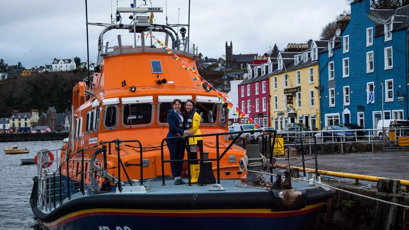 Rose Skelton and her wife Nomi Stone had their marriage blessed on the RNLI lifeboat in Mull.