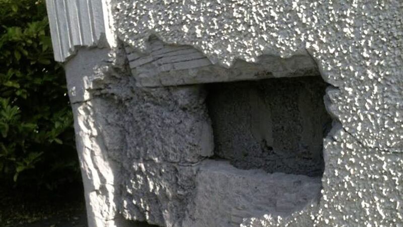Walls built with blocks containing too much mica muscovite dust start to crumble when exposed to moisture 