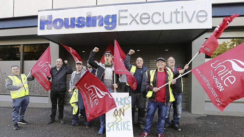 Housing Exective work on strike in Belfast .Picture by Hugh Russell. 