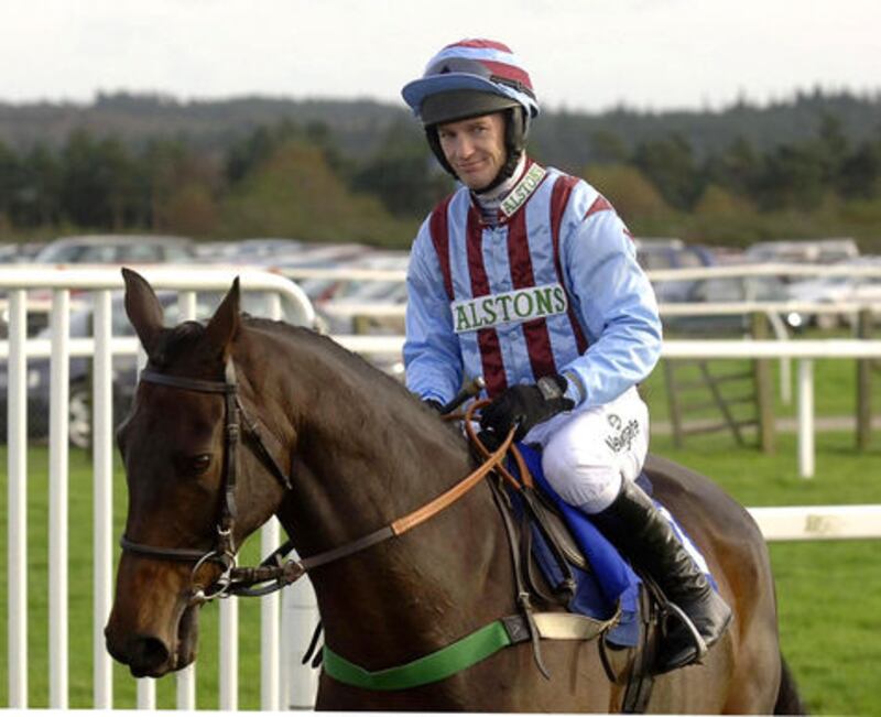 Do you know all the years that Best Mate won the Cheltenham Gold Cup?