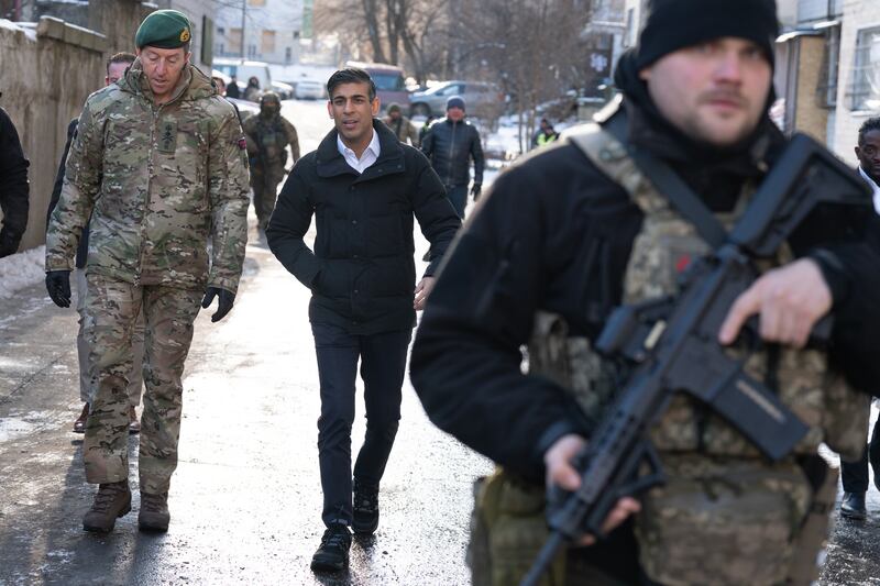 Major General Gwyn Jenkins with Prime Minister Rishi Sunak during a visit to Ukraine