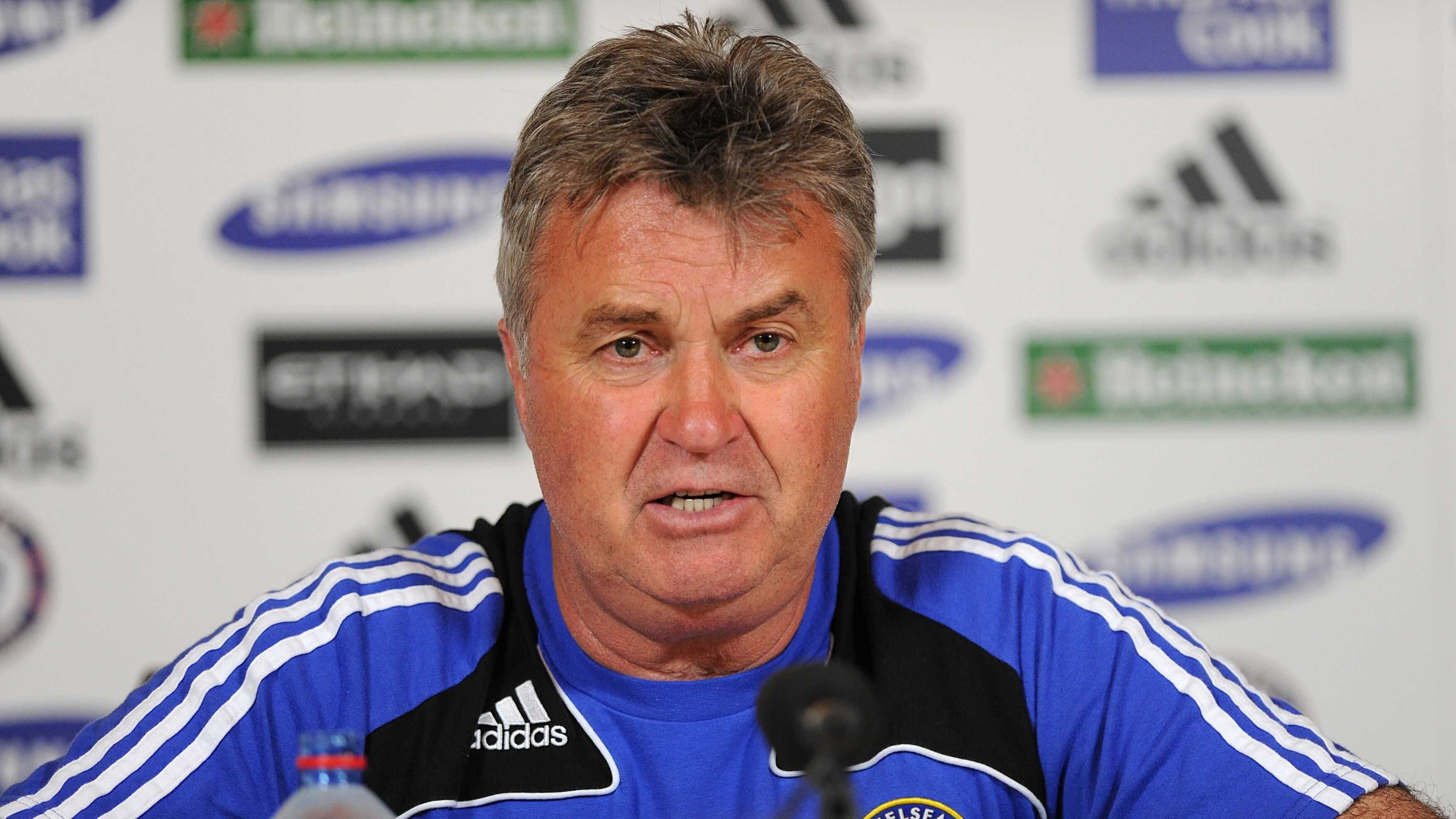 Guus Hiddink during his first spell as Chelsea manager 