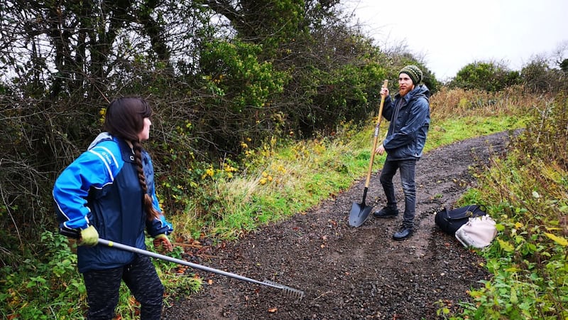 Trainee rangers carrying out path maintenance. Picture from Belfast Hills Partnership