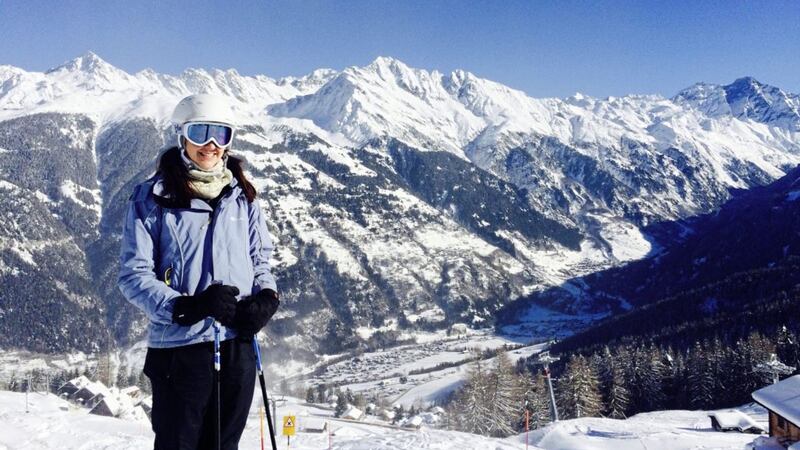 Lauren Taylor prepares to head down the slopes in Bruson 