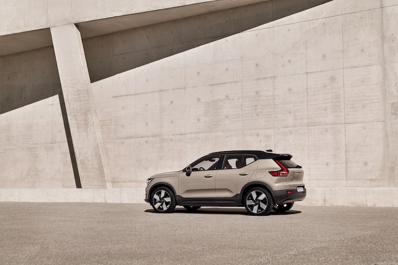 Mild-hybrid versions of the XC40 will keep the same name while (Credit: Volvo media)