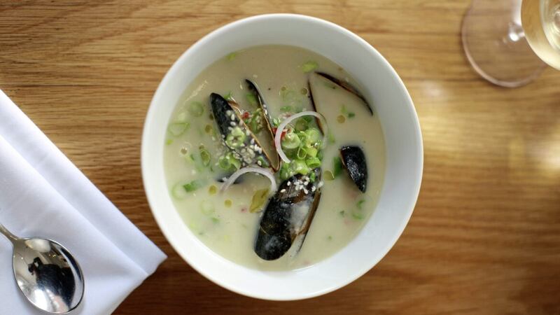 Thai crab and mussel soup 