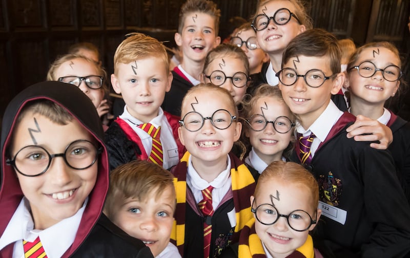 Kids dressed as Harry Potter