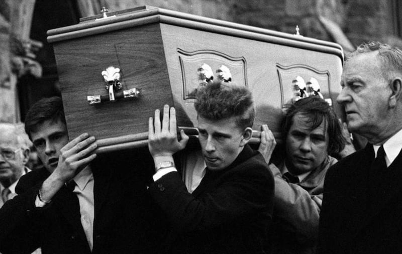 &nbsp;Patrick Kielty at his father's funeral in 1988.
