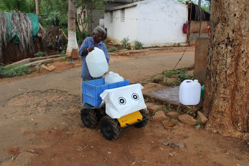 Water-carrying robot used in India (Dr Amol Deshmukh/University of Glasgow)