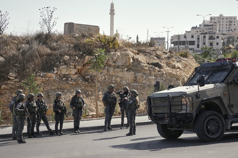 Israel orders army to prepare for full closure of West Bank