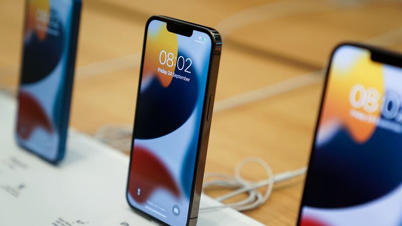 A consumer champion has lodged a legal claim with the Competition Appeal Tribunal seeking more than £750 million from Apple.