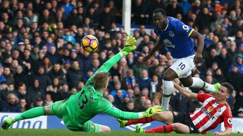 Romelu Lukaku and Chelsea go top of the charts and all the rest from the day's Premier League action